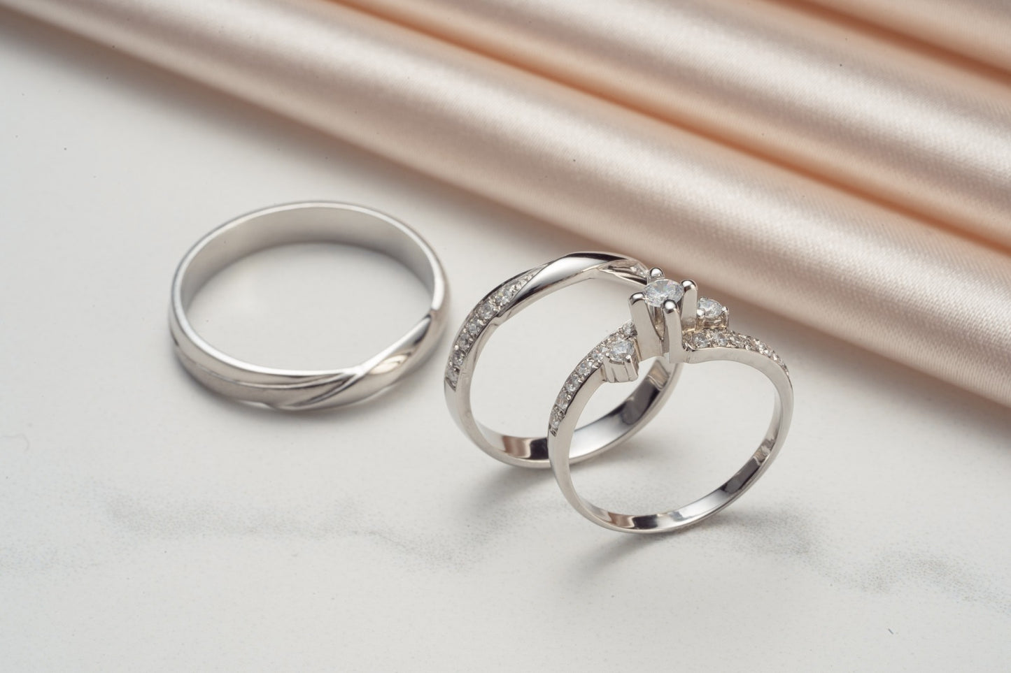 Ellaine Wedding Rings Set