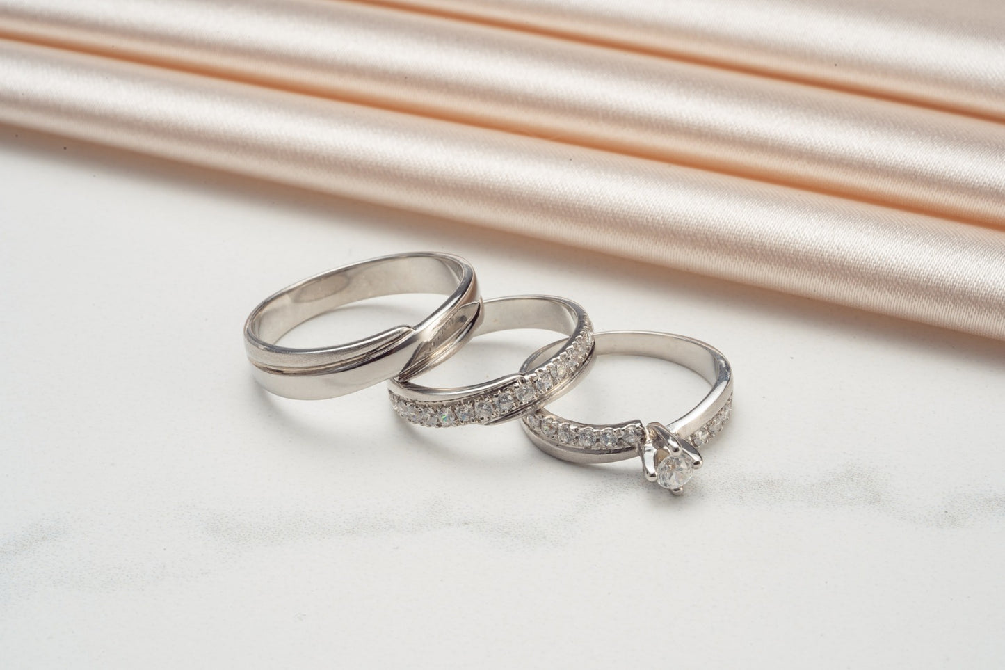 Belleza Diamond Wedding Rings Set
