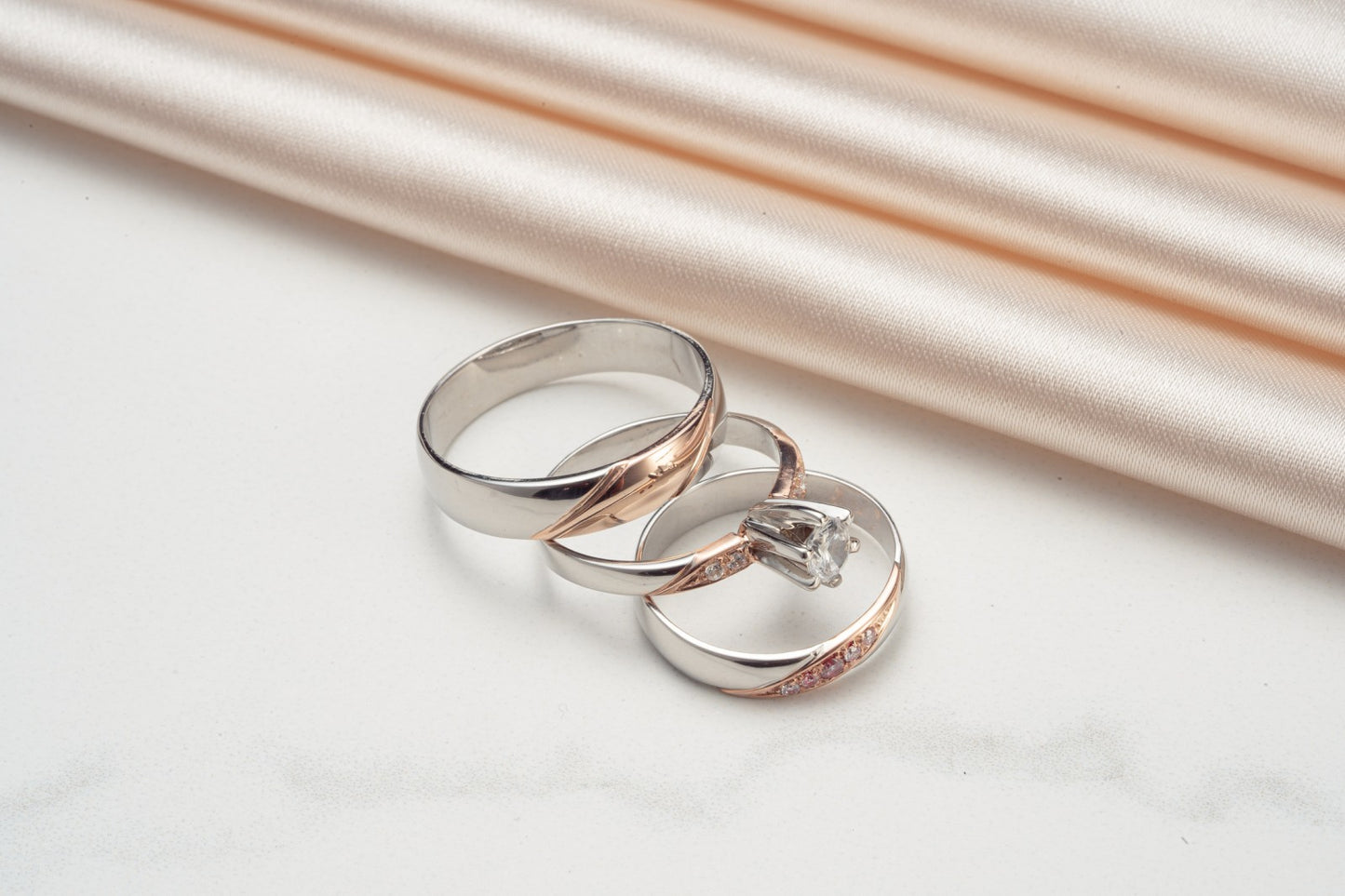 Eader Diamond Wedding Rings Set