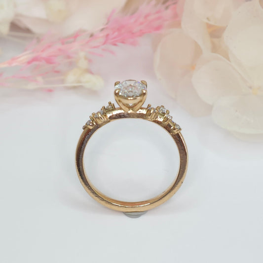 Engagement rings with GIA and IGI certificate, 14k, 18k, PT950 with Lab Grown or Natural diamonds, Gems stone, Birth stone, VVS1, VVS2, Princess cut, Round, Oval, Cushon, Emerald, Pear shape, Marquise, Heart, Radiant, Assher, yellow gold, white gold, Rose gold, Lux Gold, Handmade Engagement Rings, Customized Rings, Affordable Engagement Rings, 
Most Trusted in the Philippines, Trusted jewelers 
