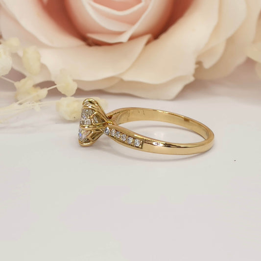 Engagement rings with GIA and IGI certificate, 14k, 18k, PT950 with Lab Grown or Natural diamonds, Gems stone, Birth stone, VVS1, VVS2, Princess cut, Round, Oval, Cushon, Emerald, Pear shape, Marquise, Heart, Radiant, Assher, yellow gold, white gold, Rose gold, Lux Gold, Handmade Engagement Rings, Customized Rings, Affordable Engagement Rings, 
Best wedding ring makers in Manila Where to buy platinum wedding rings in the Philippines Custom engagement rings Manila Top jewelers in the Philippines for lab-grow