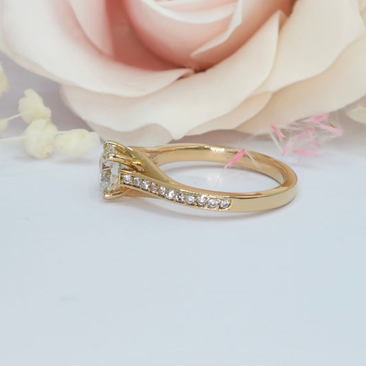 Engagement rings with GIA and IGI certificate, 14k, 18k, PT950 with Lab Grown or Natural diamonds, Gems stone, Birth stone, VVS1, VVS2, Princess cut, Round, Oval, Cushon, Emerald, Pear shape, Marquise, Heart, Radiant, Assher, yellow gold, white gold, Rose gold, Lux Gold, Handmade Engagement Rings, Customized Rings, Affordable Engagement Rings, 
Best wedding ring makers in Manila Where to buy platinum wedding rings in the Philippines Custom engagement rings Manila Top jewelers in the Philippines for lab-grow