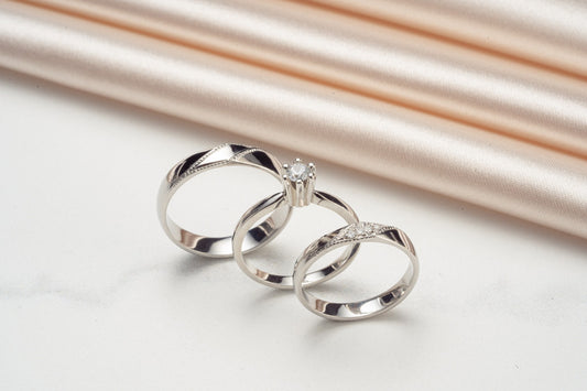 Eavan Diamond Wedding Rings Set